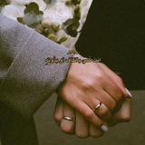 حُبّ. حُبّ.