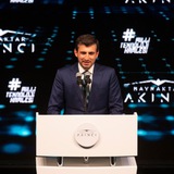 Selçuk Bayraktar Selçuk Bayraktar